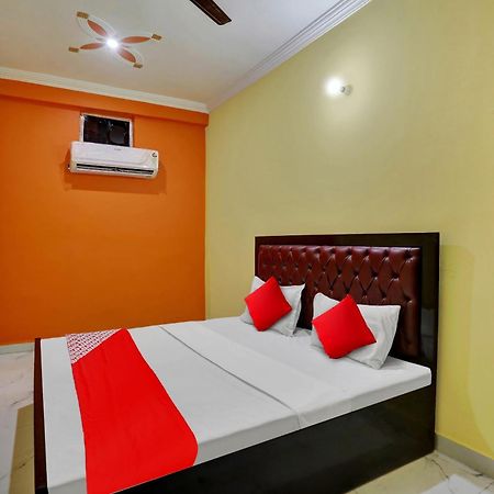 Hotel O Amantran Kanpur Buitenkant foto