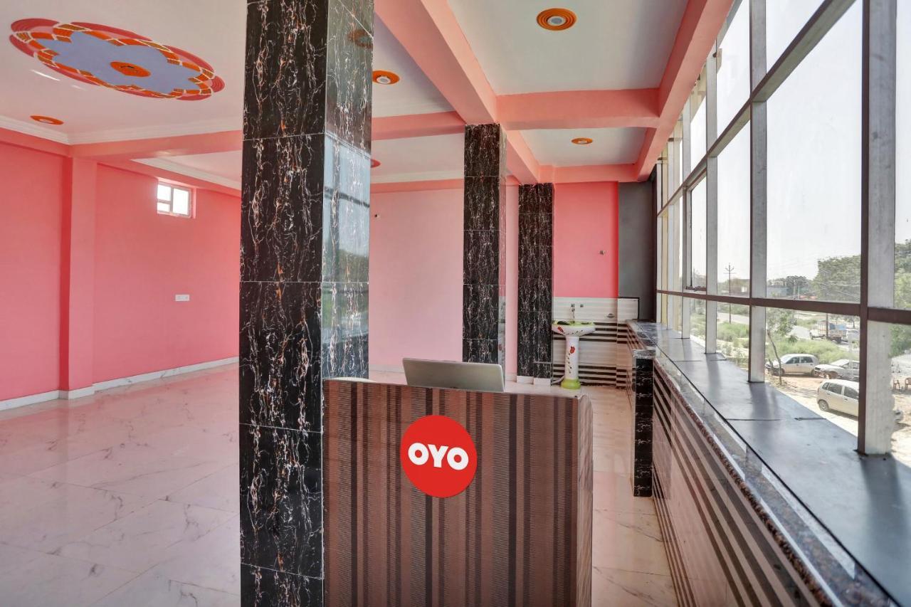 Hotel O Amantran Kanpur Buitenkant foto